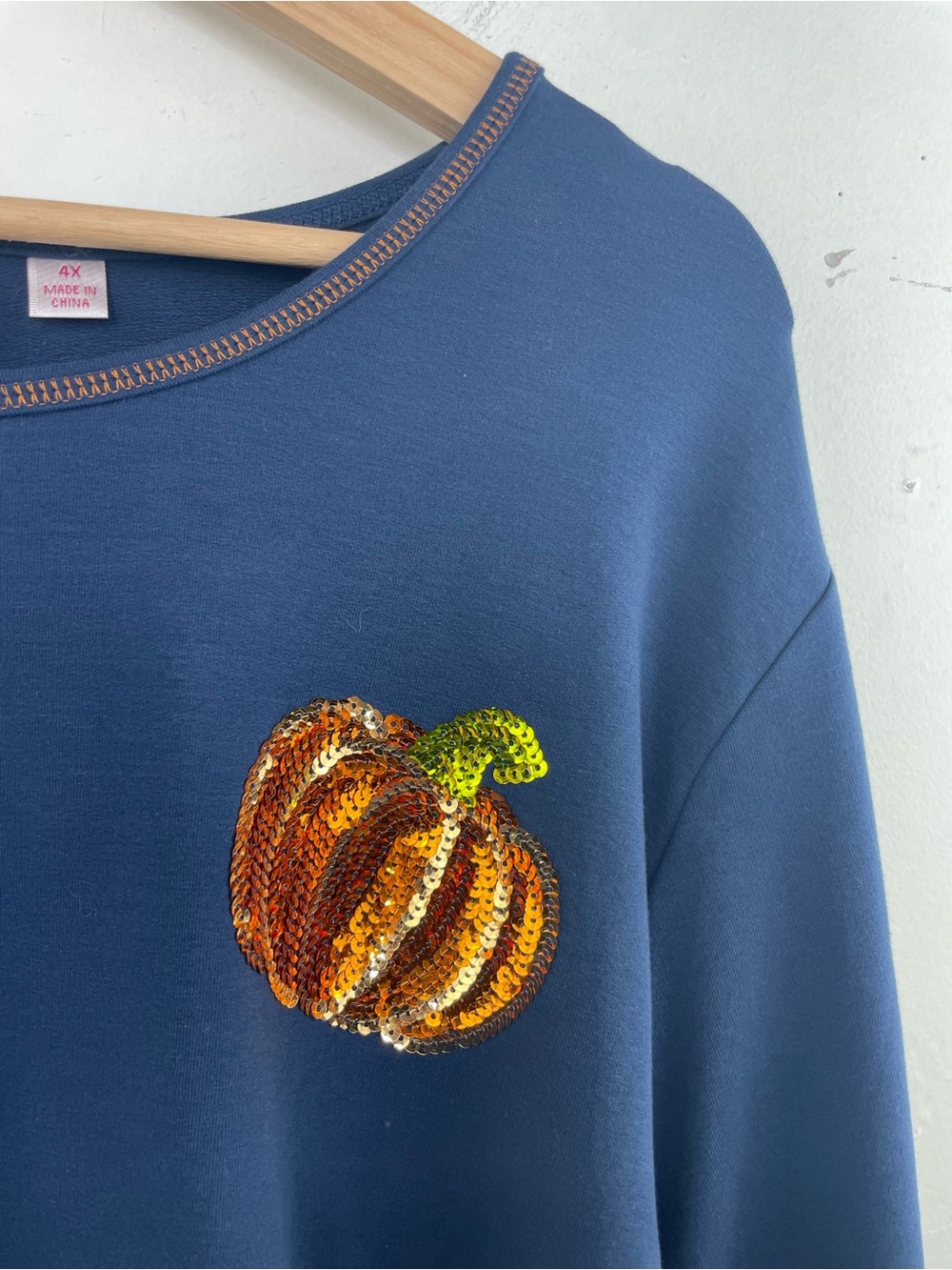Quacker Factory Kisses of Autumn Sequin French Terry Top Pumpkins size 2X - Picture 4 of 16